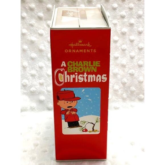 Hallmark A Charlie Brown Christmas Storybook Exclusive (2) Ornament Box Set-NEW - Picture 4 of 6